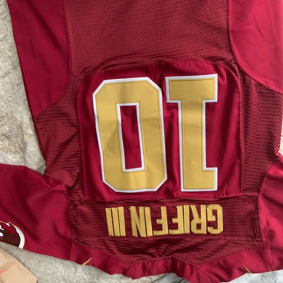 Jersey - Picture 2 of 2